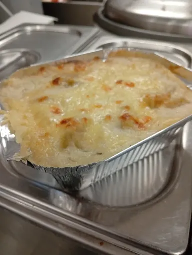 Manger un bon gratin de chouchoux à Cilaos, Cilaos, Chez James