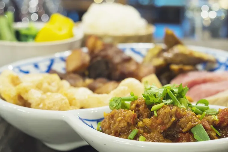 Effectuer une commande de traiteur créole pour 50 personnes, Cilaos, Chez James