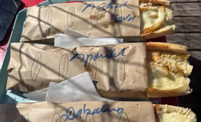 Snack bar, Cilaos, Chez James